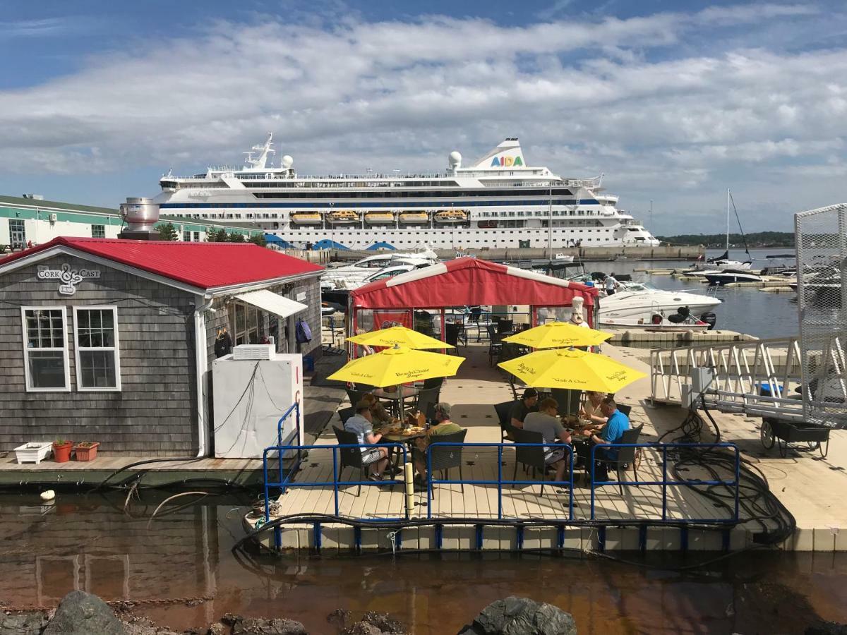 Water Suites Charlottetown Exterior foto